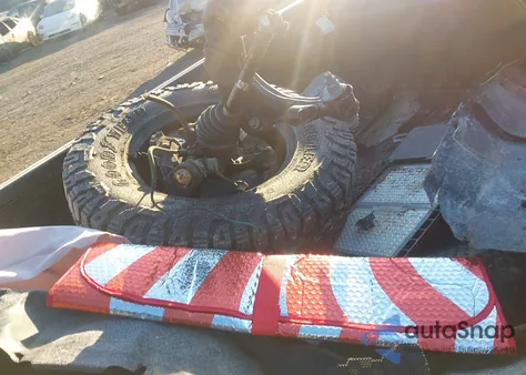 2022 Toyota Tacoma Sr5 z USA, uszkodzony, nr VIN 3TYSX5EN1NT013774